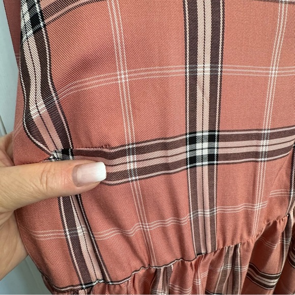 Torrid Women's Coral/Orange Plaid Long Sleeve Blouse - Size 1 - NWOT - Picture 3 of 11